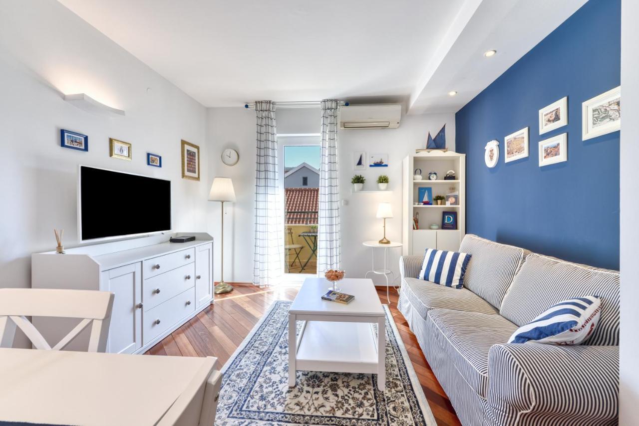 Apartment Blumarine